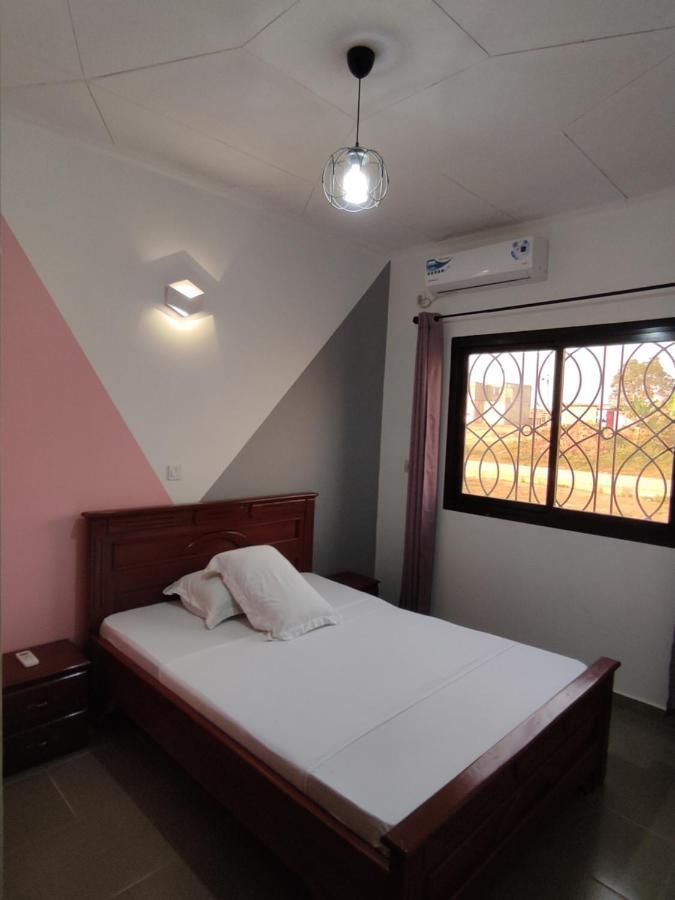 Hôtel Appart B4U Yaoundé Exterior foto